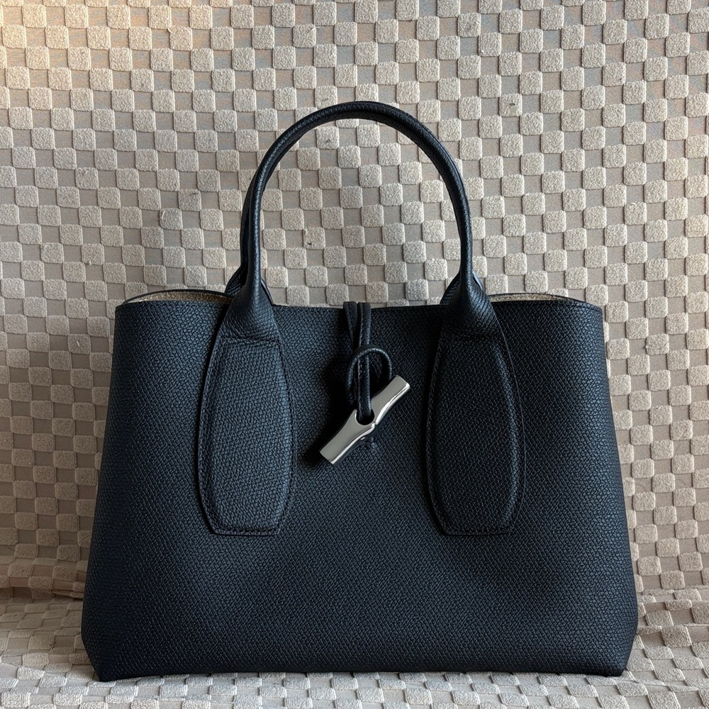 Longchamp Roseau leather Black Bag